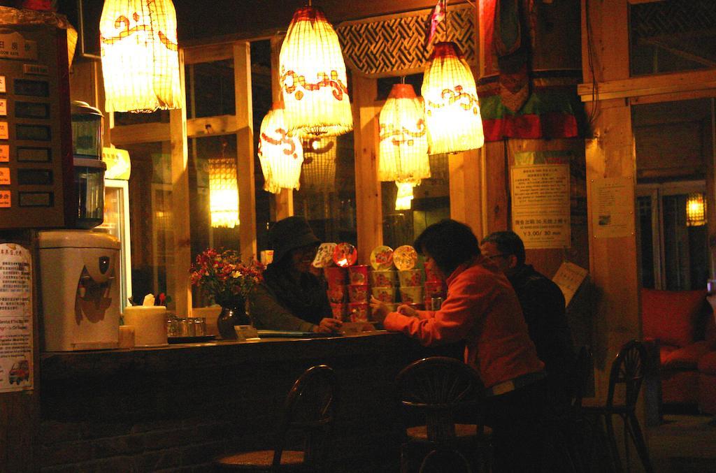 Shangri-La Lao Shay Youth Hostel Bagian luar foto