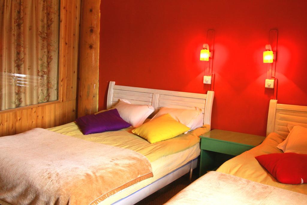 Shangri-La Lao Shay Youth Hostel Bagian luar foto