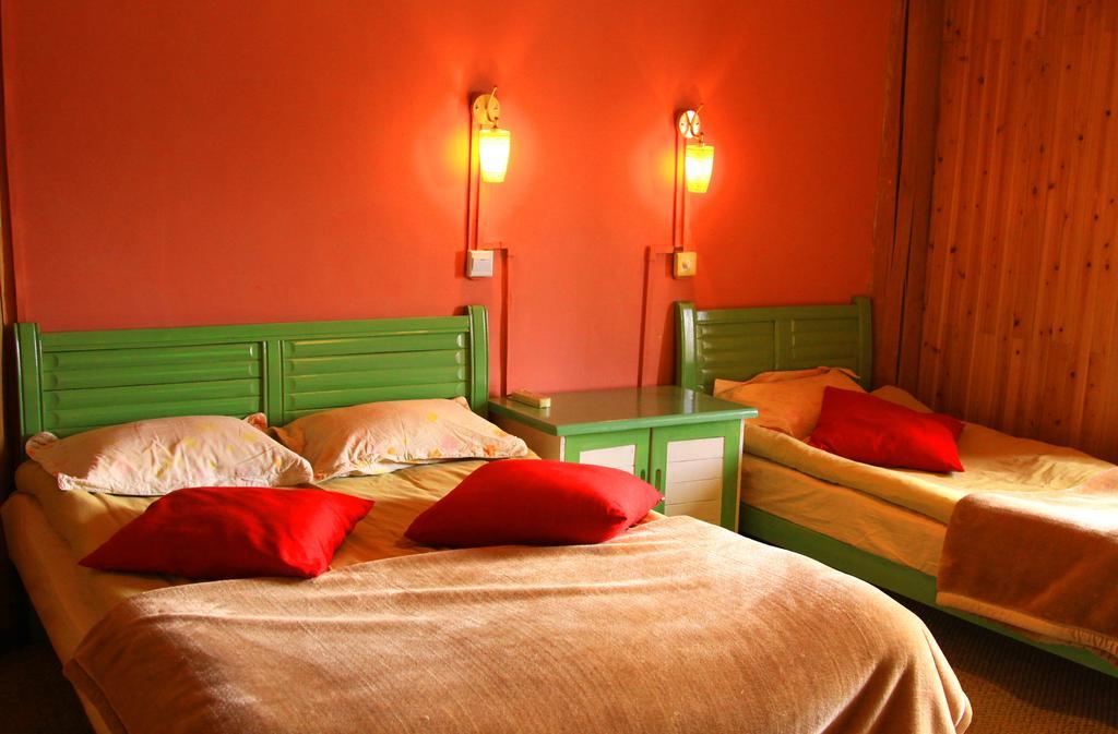 Shangri-La Lao Shay Youth Hostel Bagian luar foto