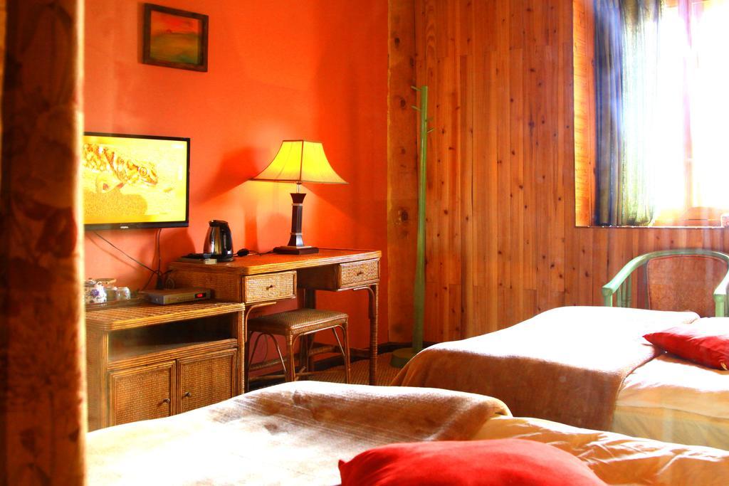 Shangri-La Lao Shay Youth Hostel Bagian luar foto