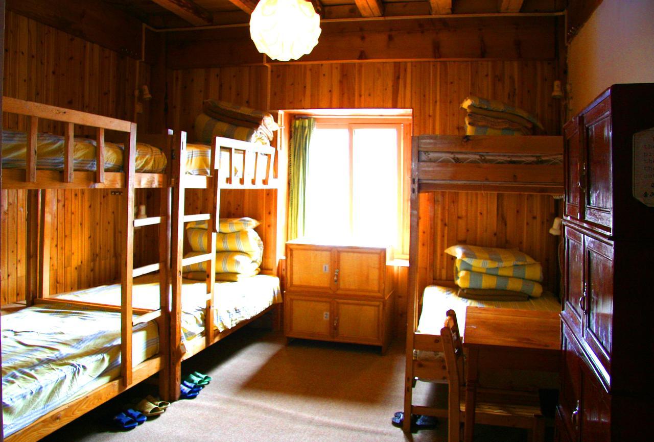 Shangri-La Lao Shay Youth Hostel Bagian luar foto